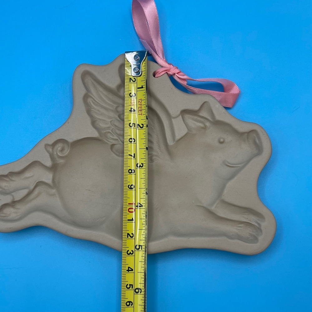 Brown Bag Cookie Mold Art Flying Pig Stoneware Vintage 1993 Whimsical Decor - Picture 6 of 6